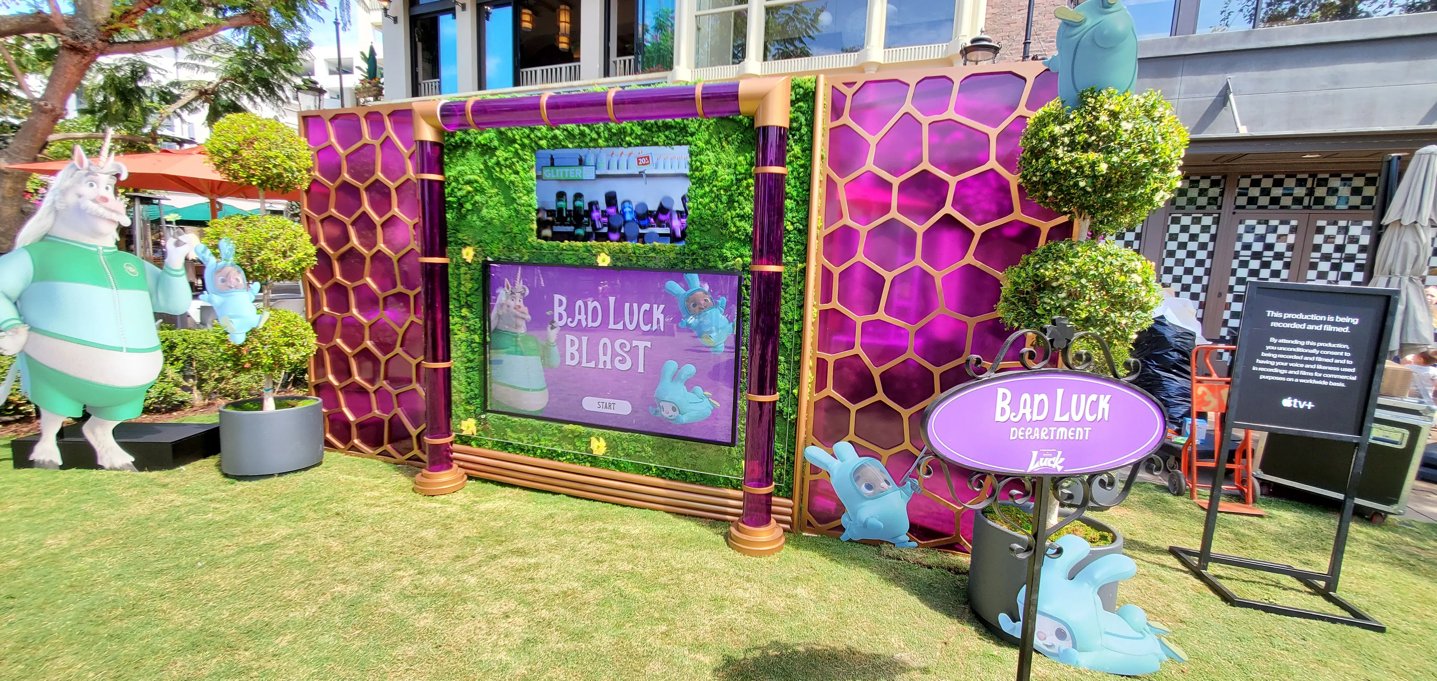 Luck premiere event lighting